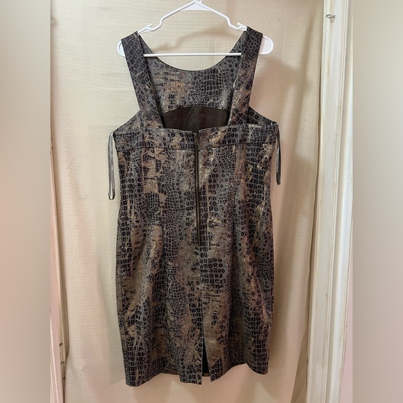 Elegant Brown Scale Patterned Women's Dress Zip Up Back, Metallic Size 16 - Picture 7 of 9